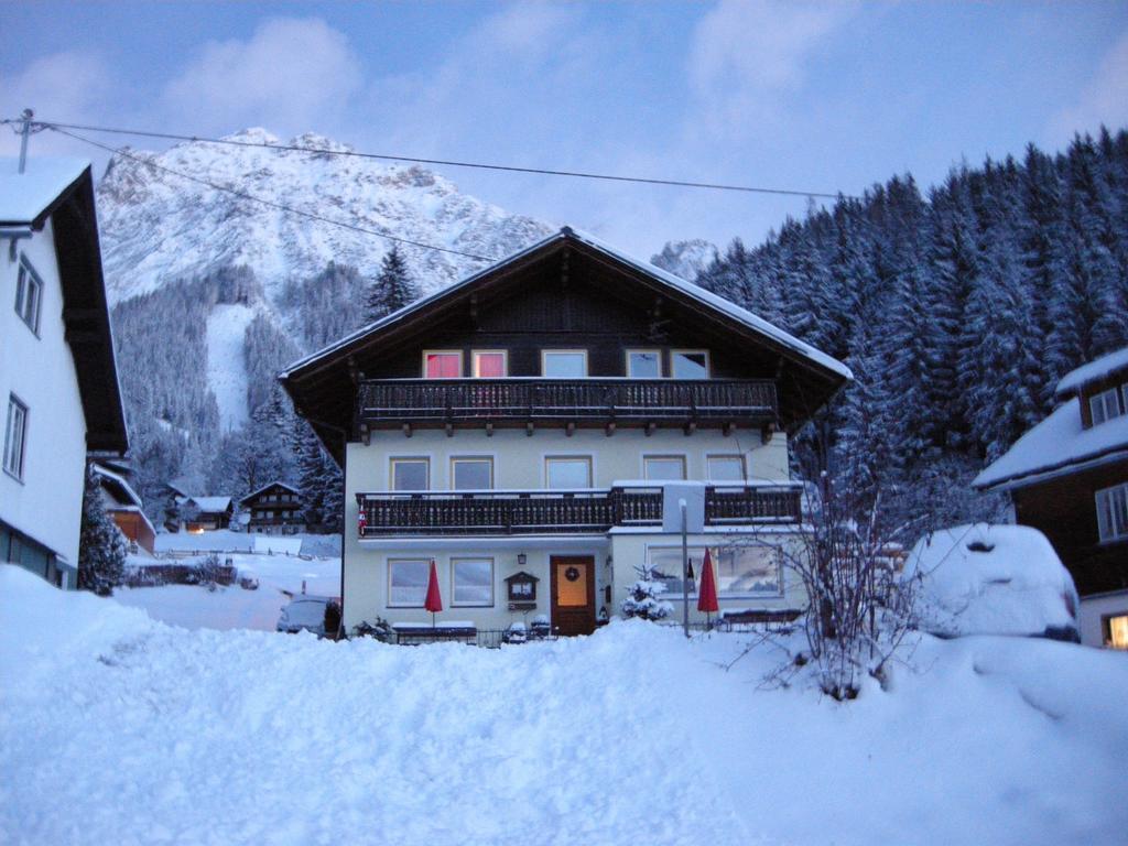 Pension Haus Maria Ramsau am Dachstein Esterno foto